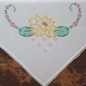 Vintage Hand Embroidered Tablecloth, Square Table Topper, 33 x 33 inch